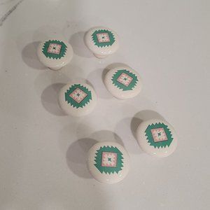 vintage dresser drawer knobs aztec geometric pattern set of 6. white cream blue